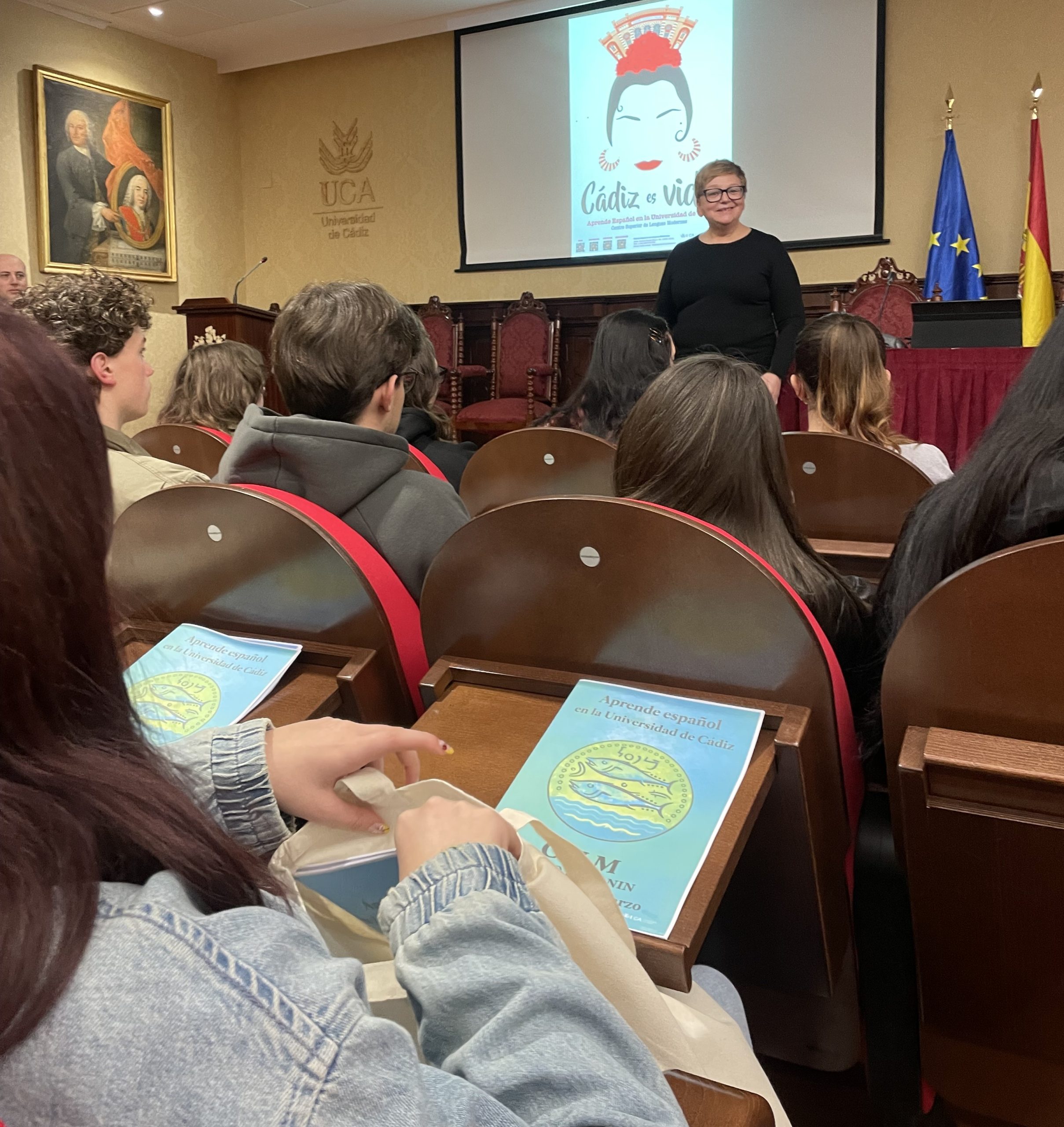 Estudiantes italianos inauguran los programas internacionales del Centro Superior de Lenguas Modernas